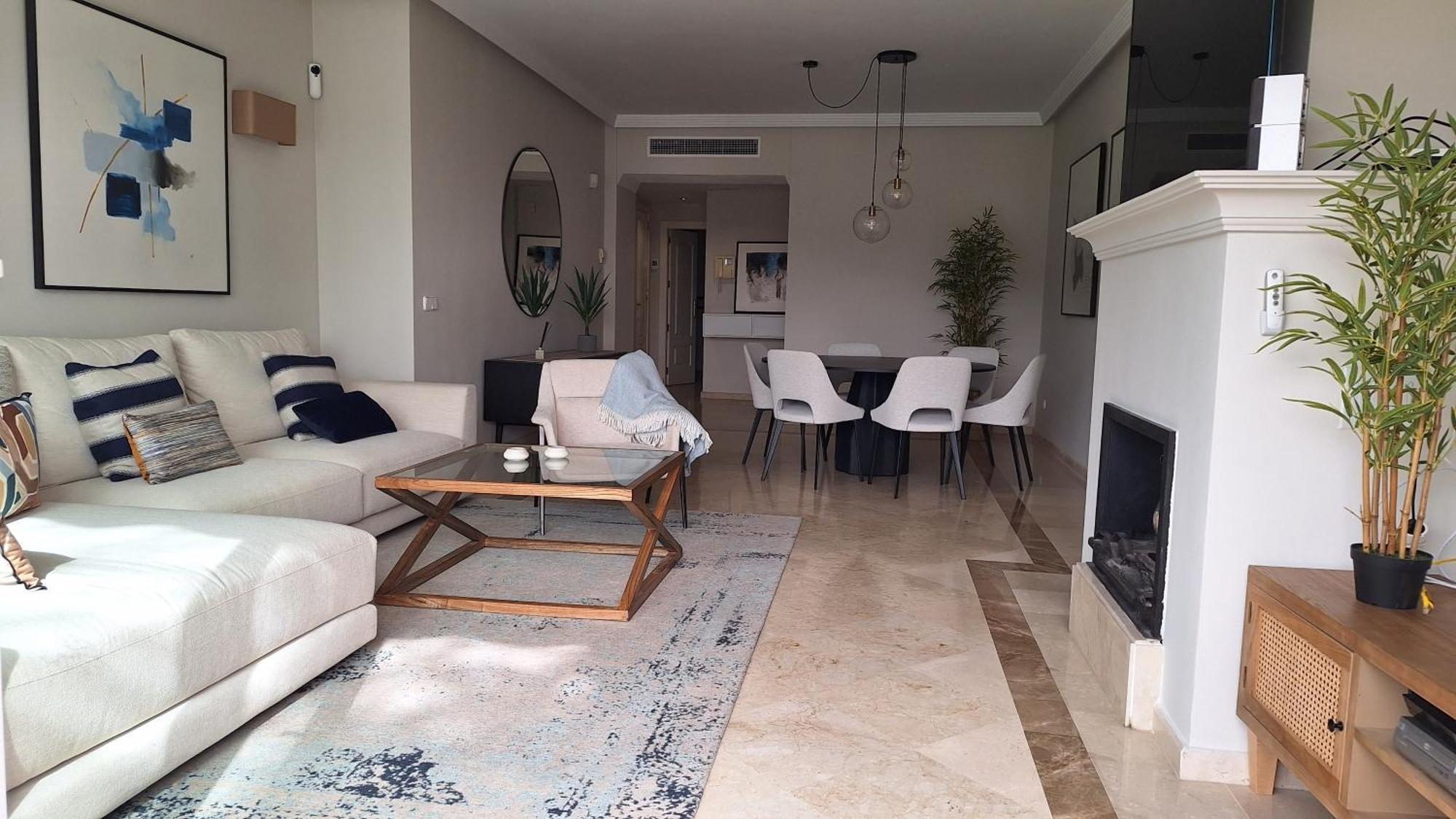 Apartament Living *